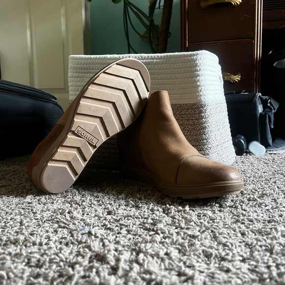 Sorel Evie II Tan Leather Boots - Picture 2 of 5